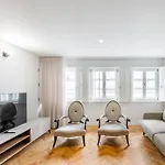 Luxury Duplex With Terrace By Perpetual Relax Apartman Braga