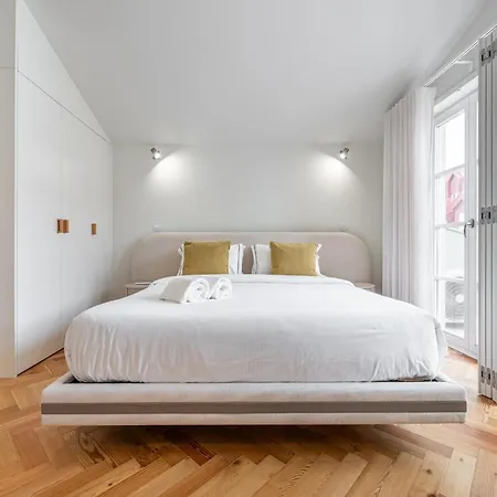 Luxury Duplex With Terrace By Perpetual Relax Apartment